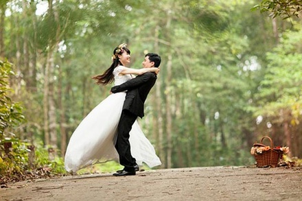 Partner a wedding planner Mobile Website Template