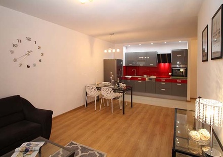 In Home Interior Category Bootstrap Responsive Web Template