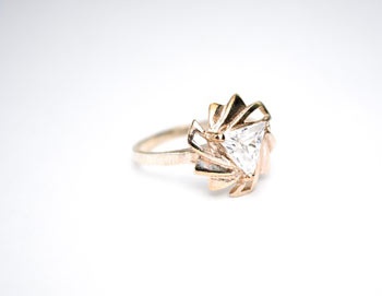 Jewelry Online a Jewellery Category Flat Responsive Web Template