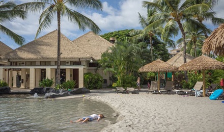 Tropical Resorts a Hotels and Restaurants Category Bootstrap Responsive Web Template