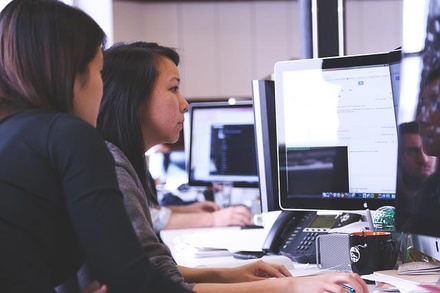 Exploit a Corporate Category Flat Bootstrap Responsive Web Template