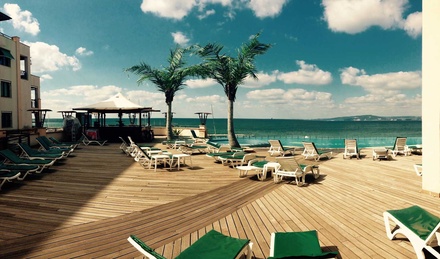 Tropical Resorts a Hotels and Restaurants Category Bootstrap Responsive Web Template