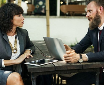 Lively Chat a Corporate Category Bootstrap Responsive Web Template